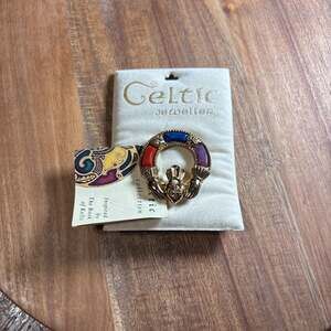 Gold Tone Irish Claddagh Brooch with Multi-Color Stones